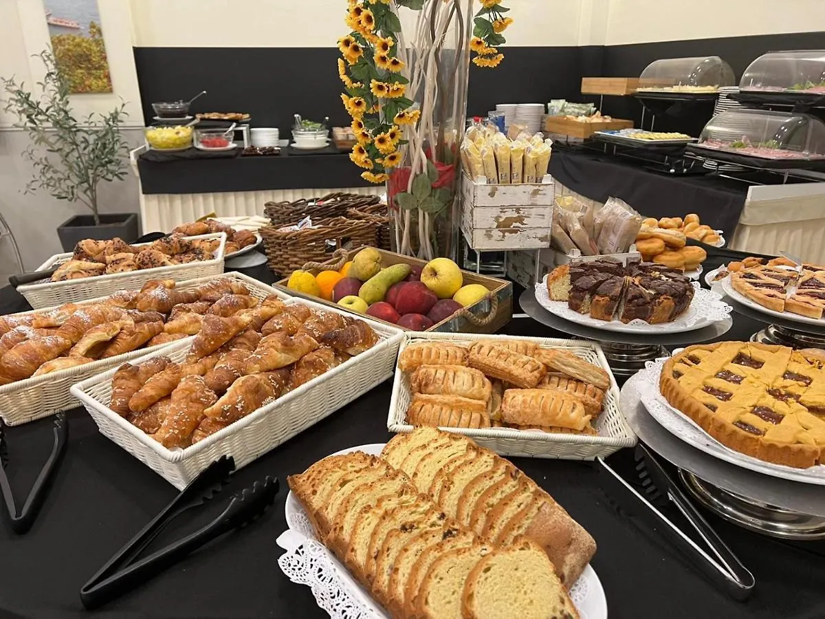 Cdh Hotel לה ספציה 4*,  איטליה