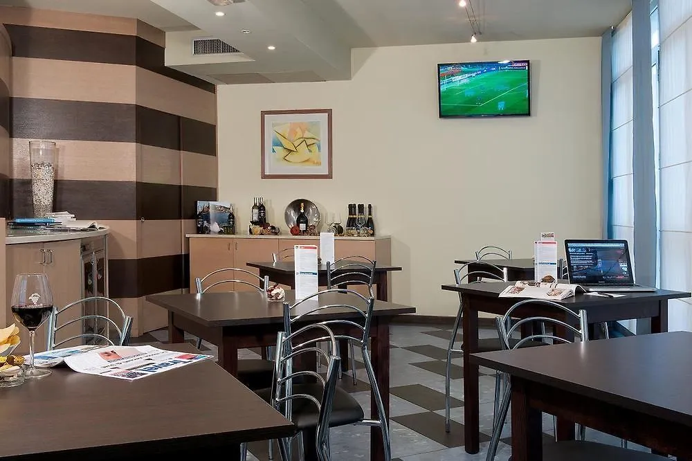 Cdh Hotel לה ספציה