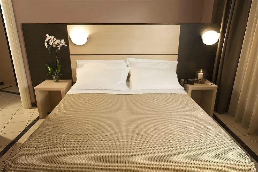 Cdh Hotel לה ספציה 4*,  איטליה