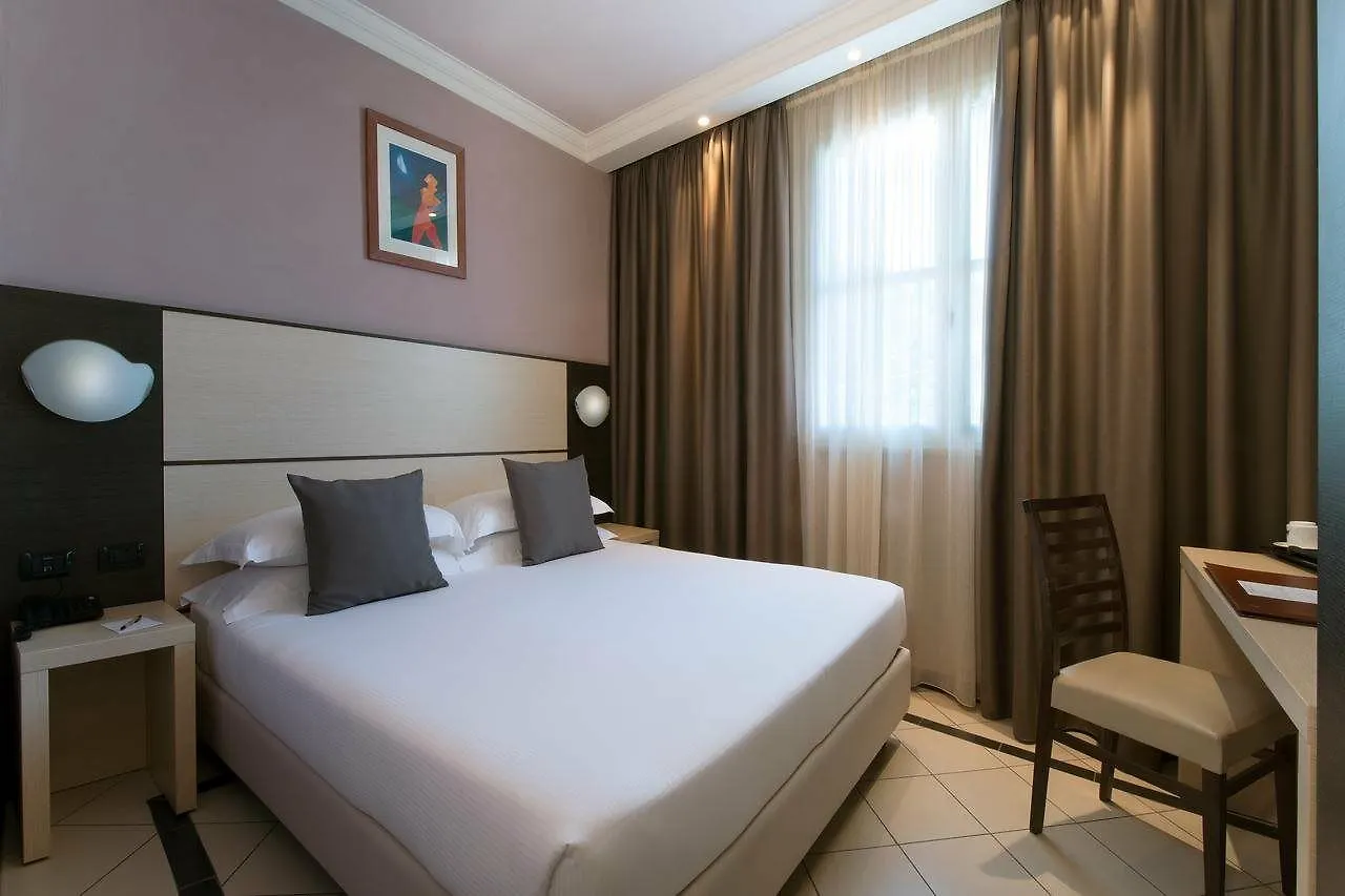 Cdh Hotel לה ספציה